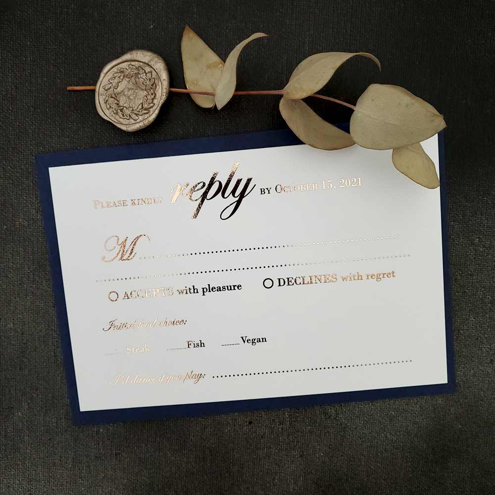 Luxurious white wedding website card with gold foiled text -  XOXOKristen 